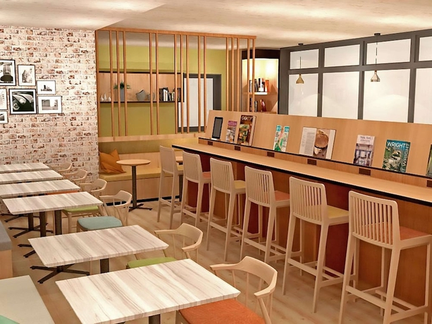 Imagen de los interiores del Hotel Comfort Nagoya Kanayama. Foto 12