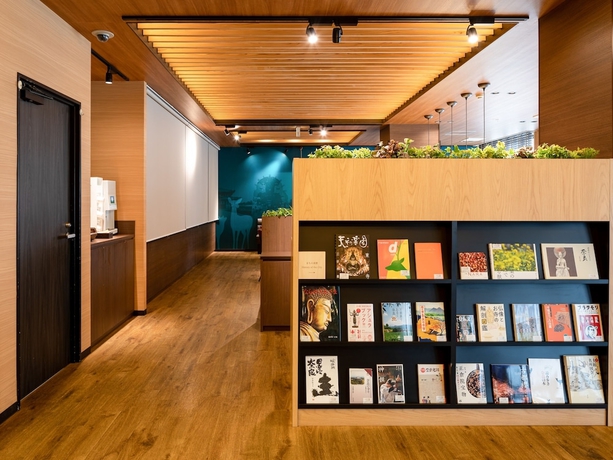 Imagen de los interiores del Hotel Comfort Nara. Foto 8