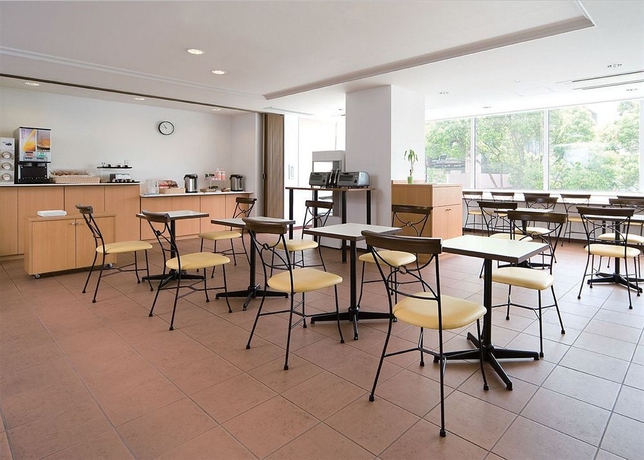 Imagen del bar/restaurante del Hotel Comfort Narita. Foto 5