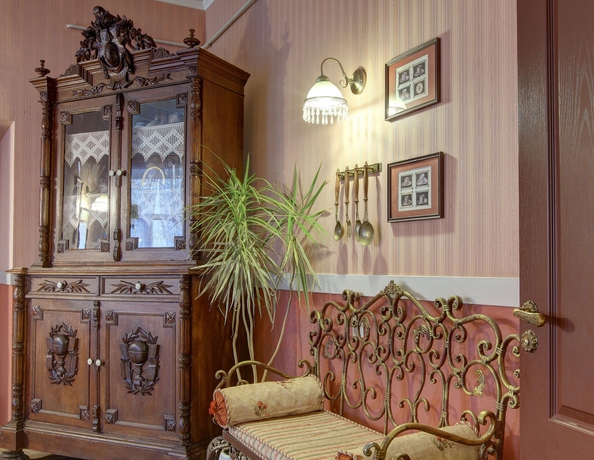 Imagen del bar/restaurante del Hotel Comfort On Chekhova. Foto 2