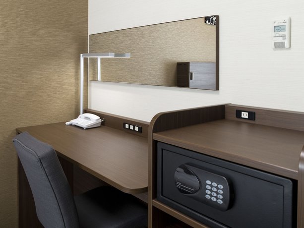 Imagen de la habitación del Hotel Comfort Osaka Shinsaibashi. Foto 6