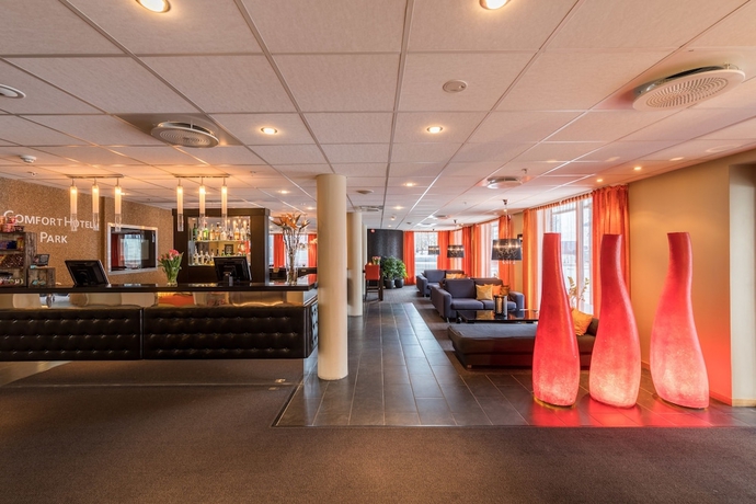 Imagen de los interiores del Hotel Comfort Park. Foto 19