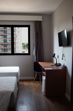 Imagen de la habitación del Hotel Comfort Presidente Prudente. Foto 4