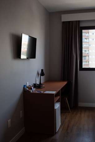 Imagen de la habitación del Hotel Comfort Presidente Prudente. Foto 8