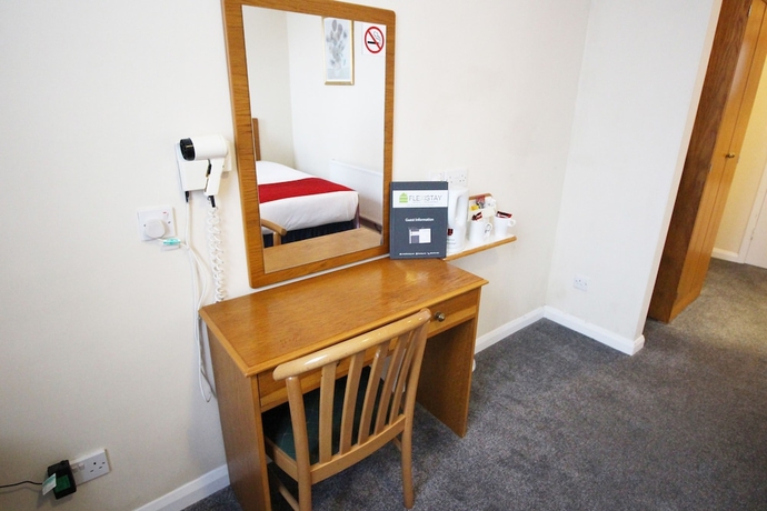 Imagen de la habitación del Hotel Comfort Reading West. Foto 16