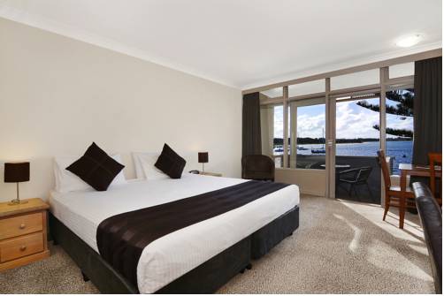 Imagen de la habitación del Hotel Comfort Resort Waters Edge. Foto 2