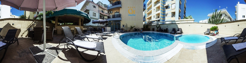 Imagen de la piscina del Hotel Comfort, Rodas. Foto 15