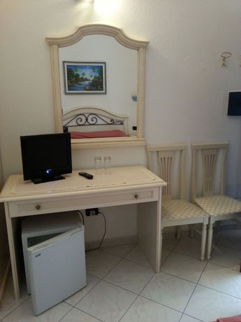 Imagen de la habitación del Hotel Comfort Scano Inn. Foto 12