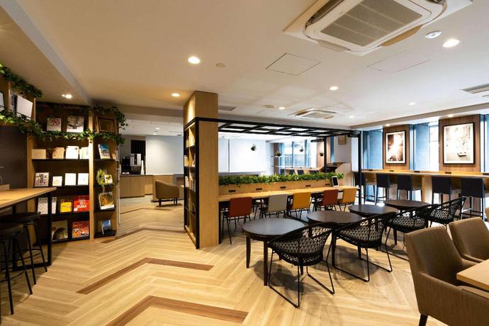 Imagen del bar/restaurante del Hotel Comfort Shin-osaka. Foto 5