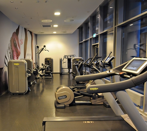 Imagen de los interiores del Hotel Comfort Square. Foto 7