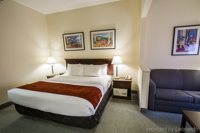 Imagen general del Hotel Comfort Suites Airport, Jacksonville . Foto 2