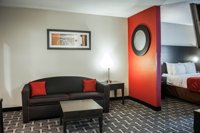 Imagen de los interiores del Hotel Comfort Suites Airport, Nashville-Davidson. Foto 9