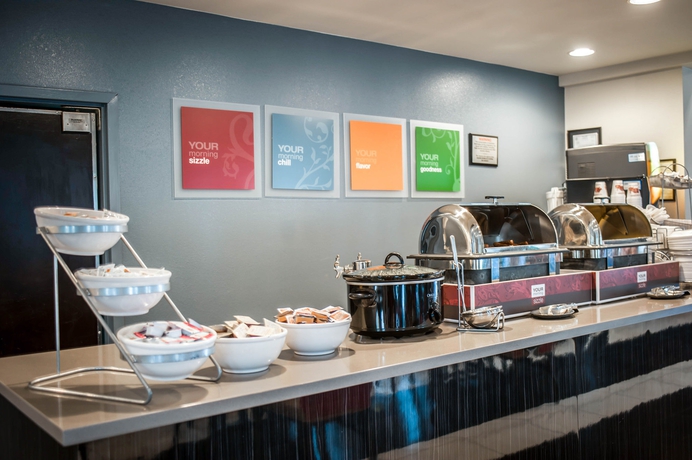 Imagen del bar/restaurante del Hotel Comfort Suites Airport, Nashville-Davidson. Foto 4