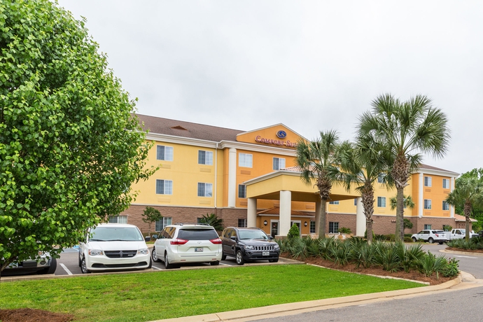 Imagen de los exteriores del Hotel Comfort Suites Alexandria. Foto 11