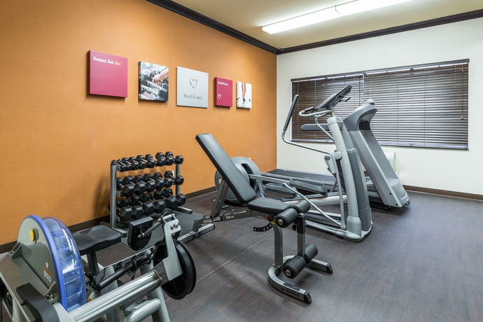 Imagen de los interiores del Hotel Comfort Suites Alexandria. Foto 15