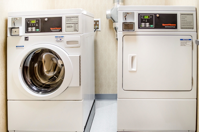 Imagen de los interiores del Hotel Comfort Suites Amish Country. Foto 16