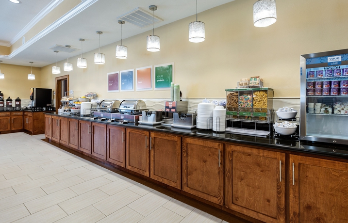 Imagen del bar/restaurante del Hotel Comfort Suites At Katy Mills. Foto 2