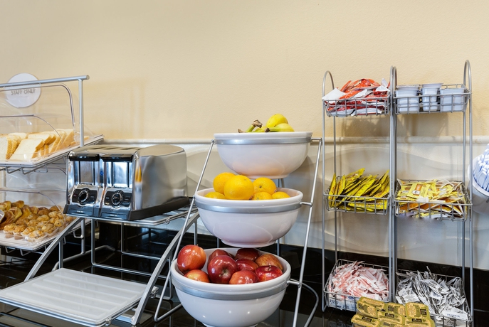 Imagen del bar/restaurante del Hotel Comfort Suites At Katy Mills. Foto 4