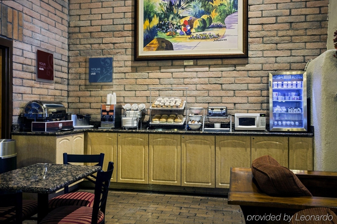 Imagen general del Hotel Comfort Suites At Sabino Canyon. Foto 3
