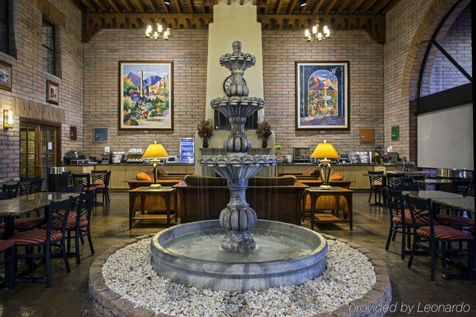 Imagen general del Hotel Comfort Suites At Sabino Canyon. Foto 5