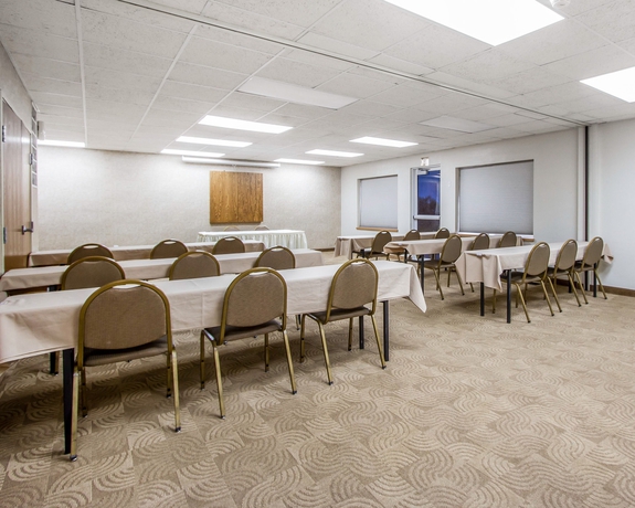 Imagen de los interiores del Hotel Comfort Suites At Tucson Mall. Foto 11