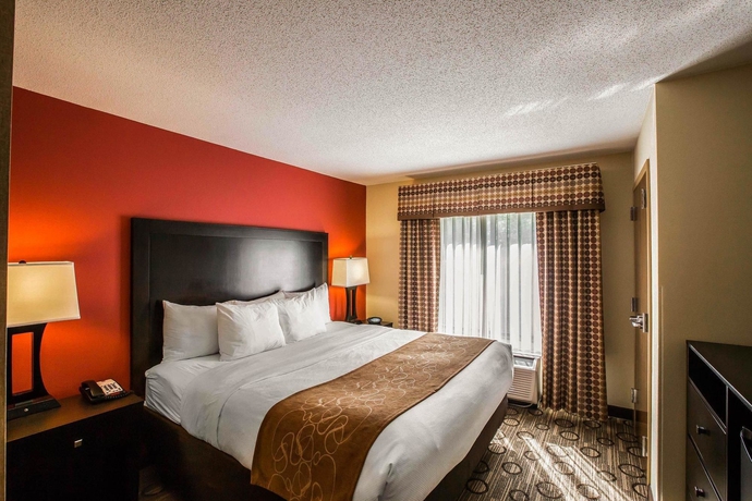 Imagen de la habitación del Hotel Comfort Suites At Westgate Mall. Foto 4