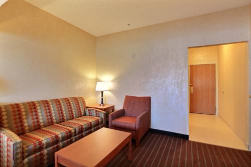 Imagen de la habitación del Hotel Comfort Suites Auburn Hills. Foto 14