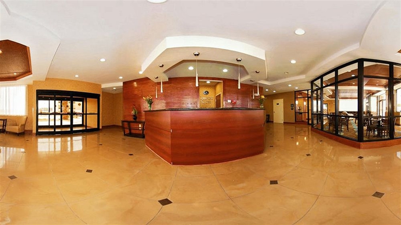Imagen de los interiores del Hotel Comfort Suites Augusta Riverwatch. Foto 10