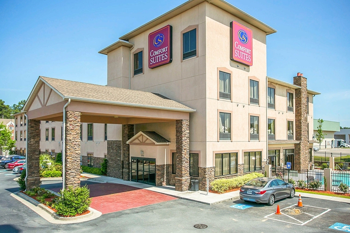 Imagen de los exteriores del Hotel Comfort Suites Augusta Riverwatch. Foto 8