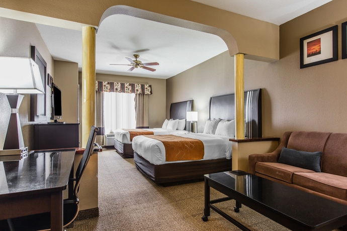 Imagen de la habitación del Hotel Comfort Suites Bakersfield. Foto 6