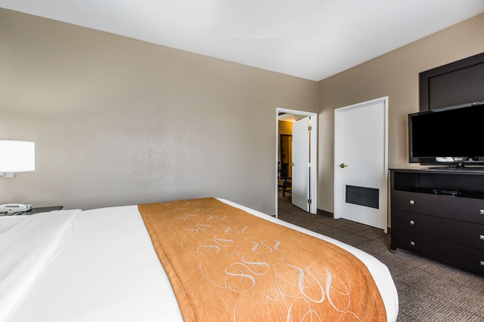 Imagen de la habitación del Hotel Comfort Suites Bakersfield. Foto 11
