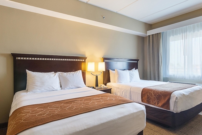 Imagen de la habitación del Hotel Comfort Suites Beachside. Foto 12