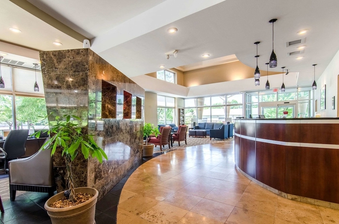Imagen de los interiores del Hotel Comfort Suites Bentonville - Rogers. Foto 18