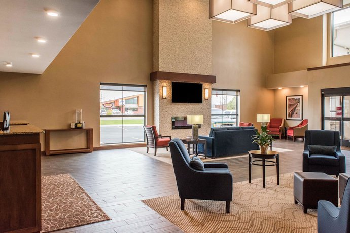 Imagen de los interiores del Hotel Comfort Suites, Billings. Foto 17