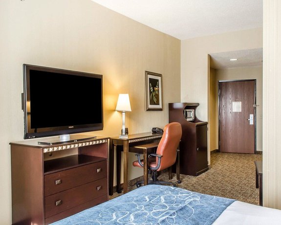 Imagen de la habitación del Hotel Comfort Suites Bloomsburg. Foto 3