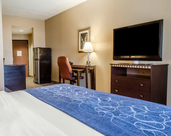 Imagen de la habitación del Hotel Comfort Suites Bloomsburg. Foto 6