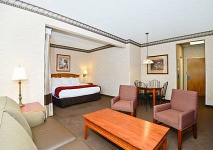Imagen de la habitación del Hotel Comfort Suites Boone - University Area. Foto 13
