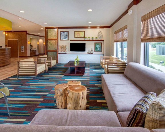 Imagen de los interiores del Hotel Comfort Suites Bossier City - Shreveport. Foto 10
