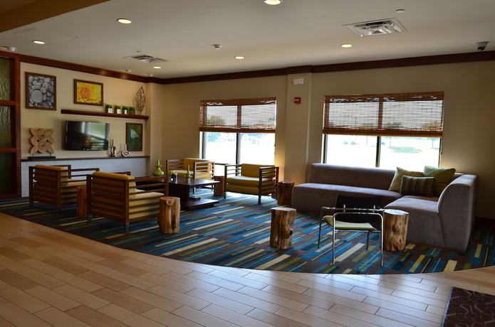 Imagen de los interiores del Hotel Comfort Suites Bossier City - Shreveport. Foto 11