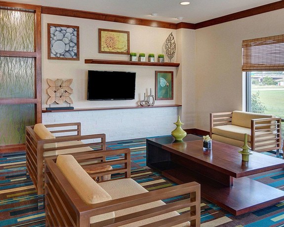 Imagen de los interiores del Hotel Comfort Suites Bossier City - Shreveport. Foto 15