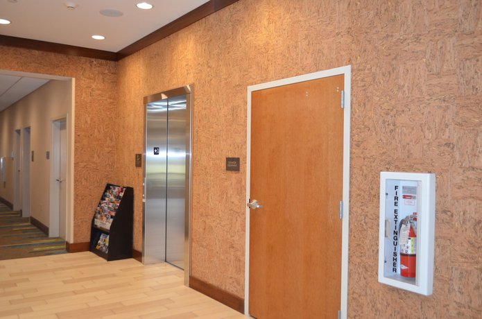 Imagen de los interiores del Hotel Comfort Suites Bossier City - Shreveport. Foto 16