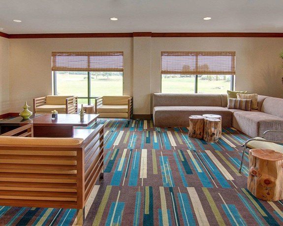 Imagen de los interiores del Hotel Comfort Suites Bossier City - Shreveport. Foto 19