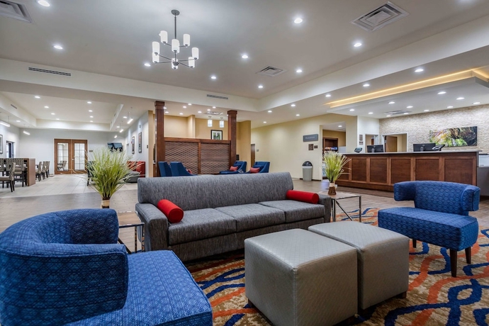Imagen de los interiores del Hotel Comfort Suites, Bowling Green. Foto 15