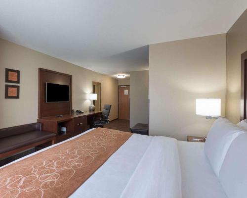 Imagen general del Hotel Comfort Suites Bridgeport - Clarksburg. Foto 2