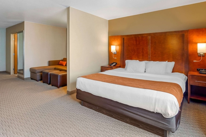 Imagen de la habitación del Hotel Comfort Suites Burlington. Foto 7