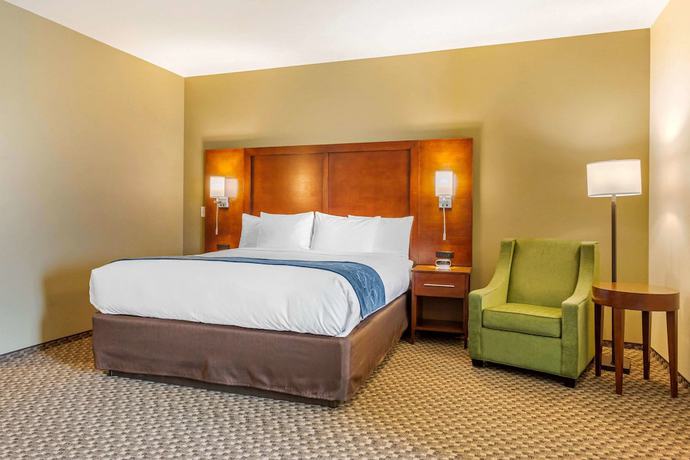 Imagen de la habitación del Hotel Comfort Suites Burlington near I-5. Foto 7