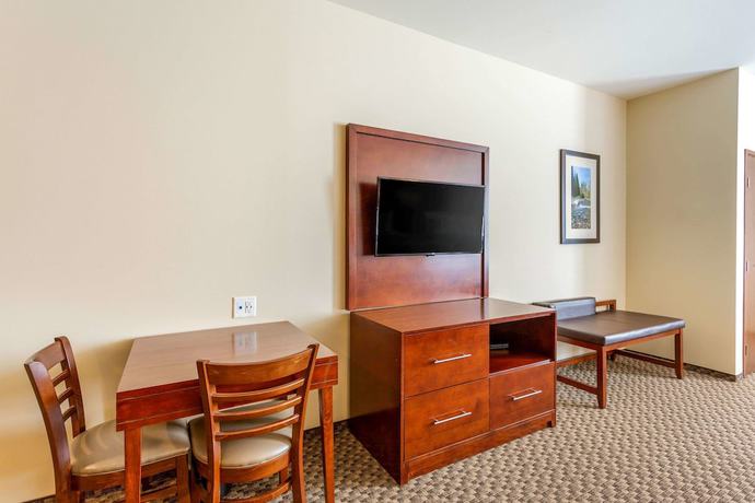 Imagen de la habitación del Hotel Comfort Suites Burlington near I-5. Foto 9