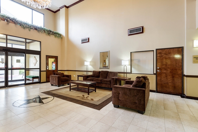 Imagen de los interiores del Hotel Comfort Suites Bush Intercontinental Airport. Foto 14