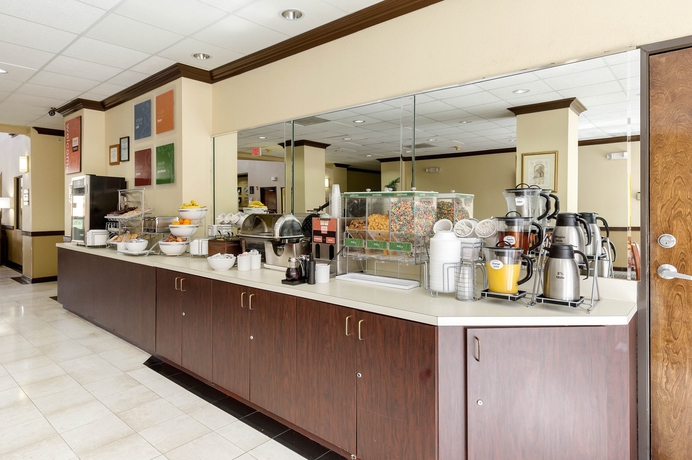 Imagen del bar/restaurante del Hotel Comfort Suites Bush Intercontinental Airport. Foto 5