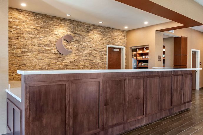 Imagen de los interiores del Hotel Comfort Suites Camp Hill-Harrisburg West. Foto 20
